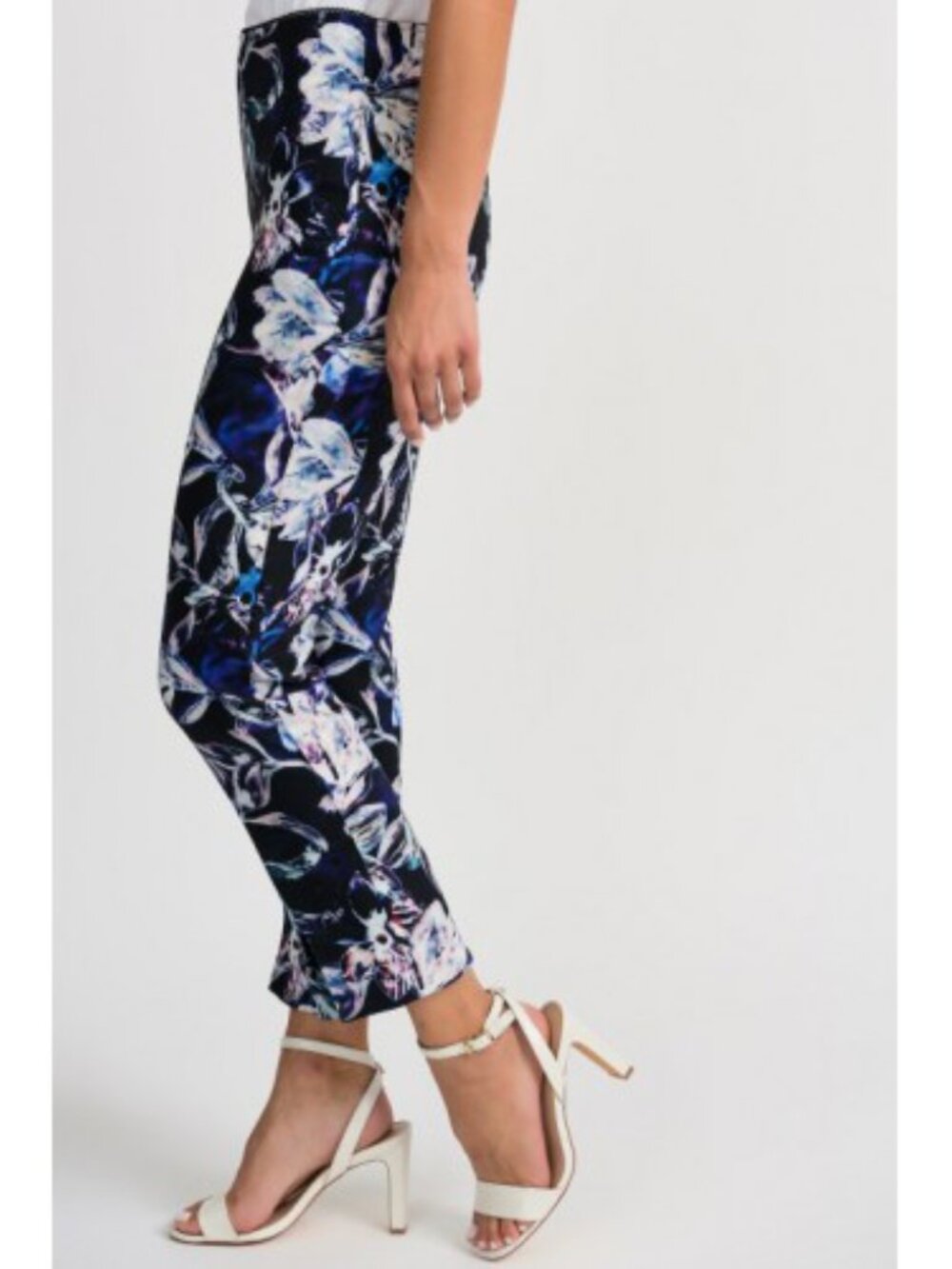 Joseph Ribkoff pants - Picture 2 of 9